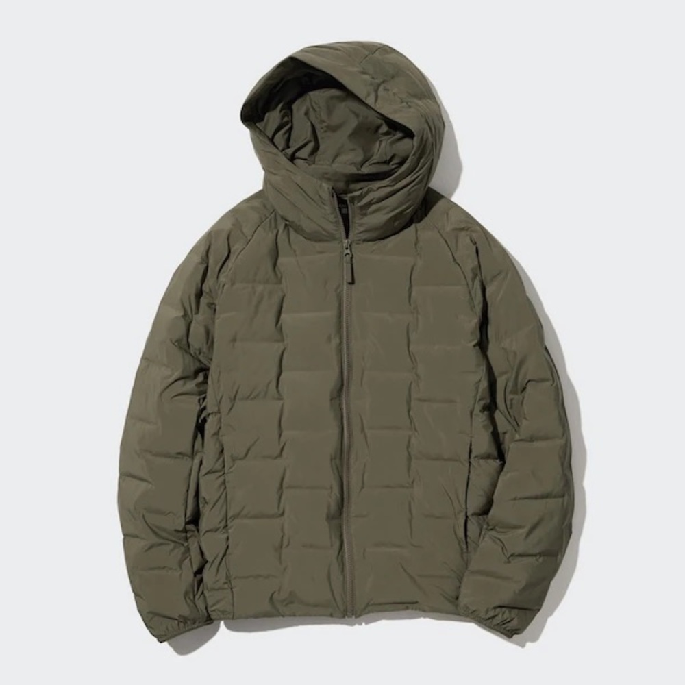 Uniqlo Women's Olive Puffer packable Jacket
